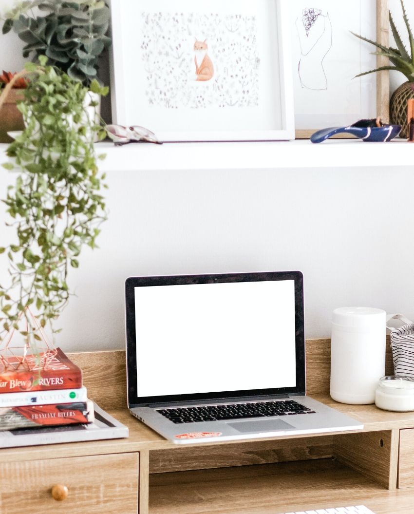 The Beauté Study | Why Taking a Social Media Break is Good for You | Photo by Sincerely Media 01
